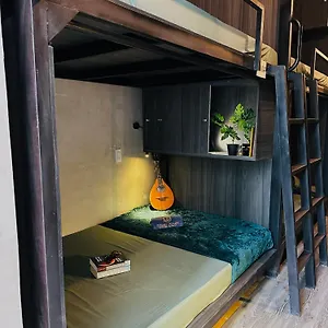 Kapselhotel T Zone - Quiet Place, Near China Town,ho Thi Ky Street Food,cafe,beer, Ho-Chi-Minh-Stadt