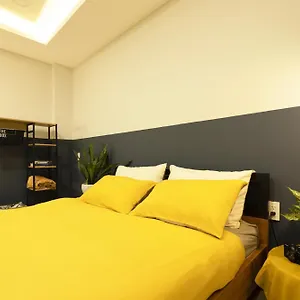  Bed & Breakfast Karat