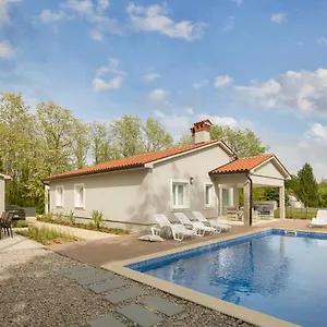  Villa Meadow Kroatien